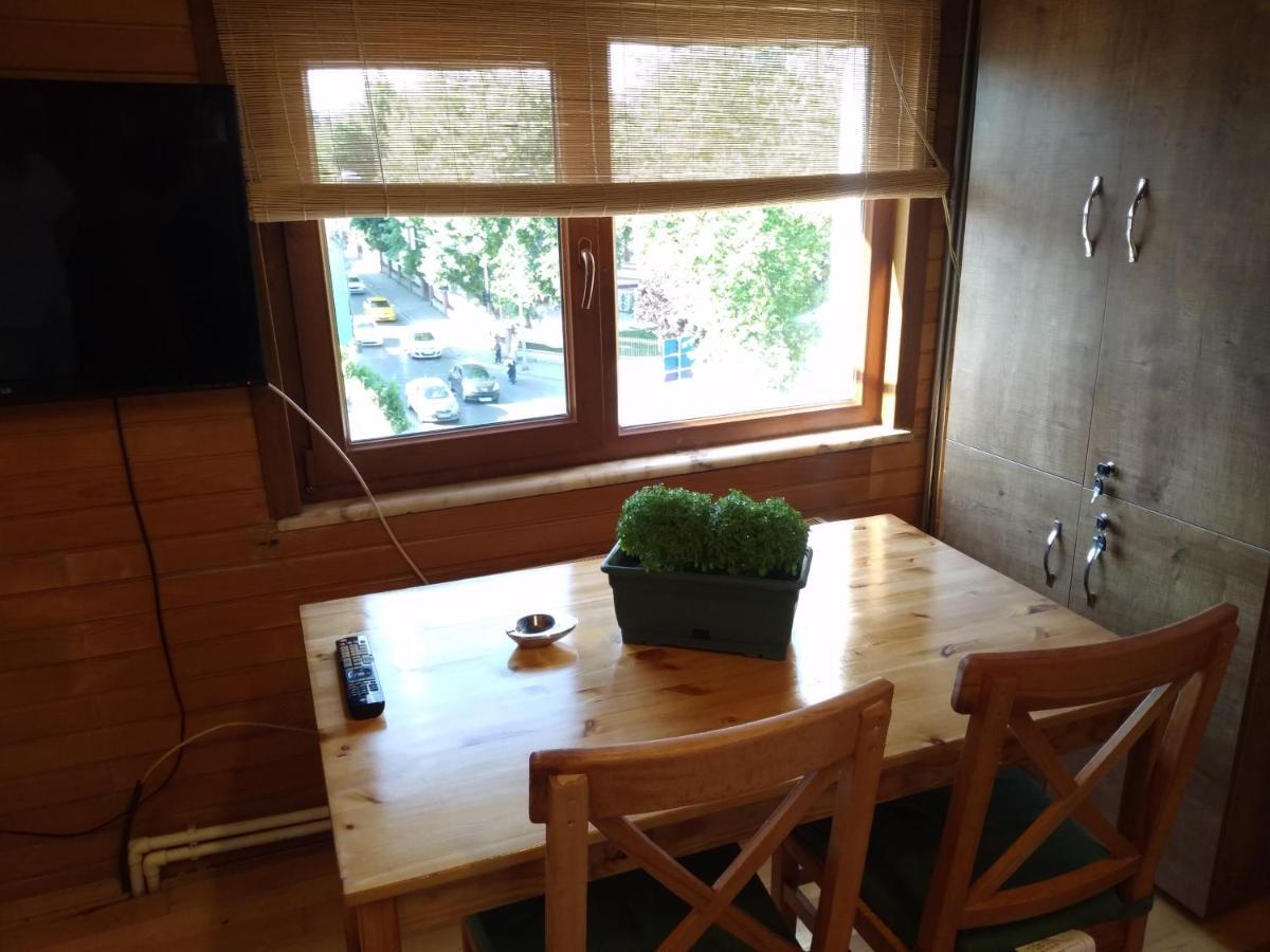 Retro & Wood Apartment Istanbul Luaran gambar